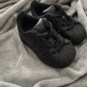 Adidas black toddler shoes